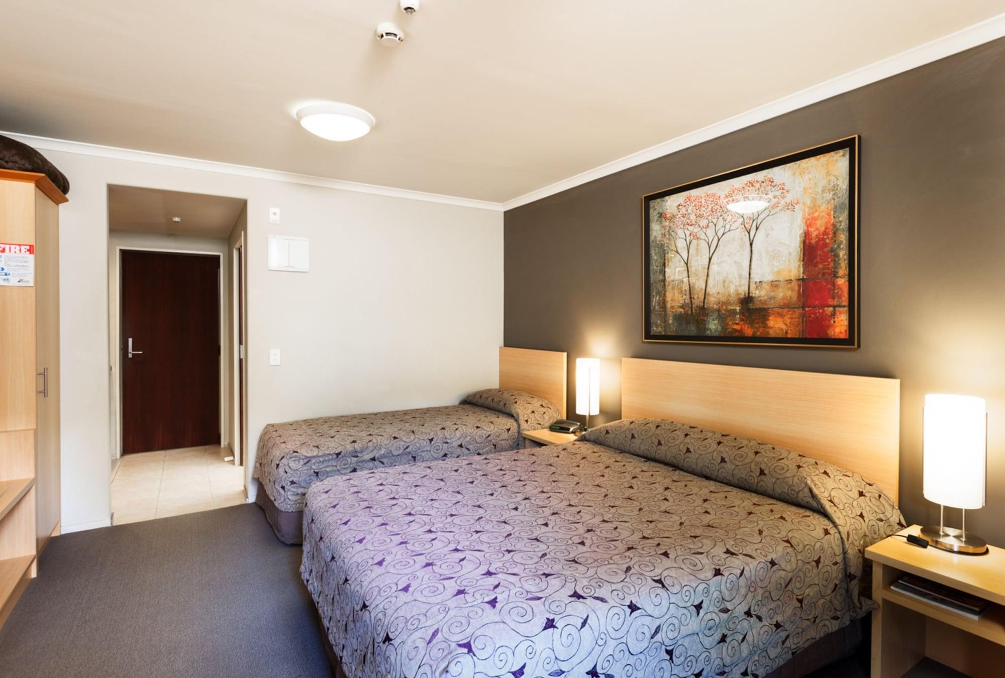 Queenstown Motel Apartments (Adults Only) Exterior foto