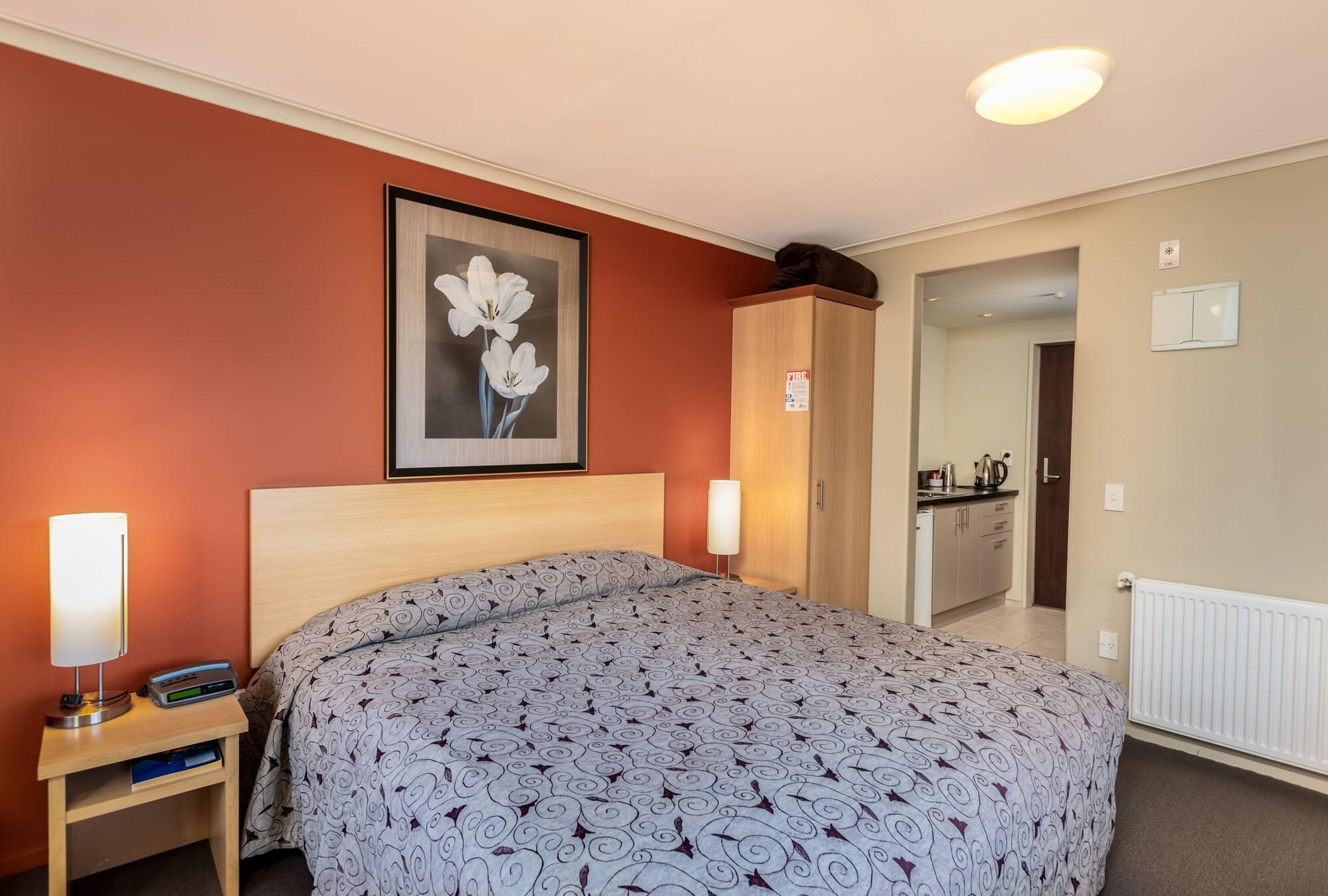 Queenstown Motel Apartments (Adults Only) Exterior foto